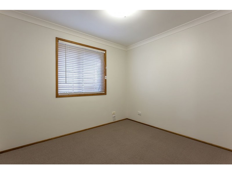 32 Kratzman Court, Kearneys Spring QLD 4350