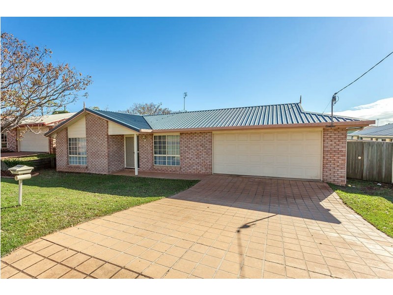 381 Spring Street, Kearneys Spring QLD 4350