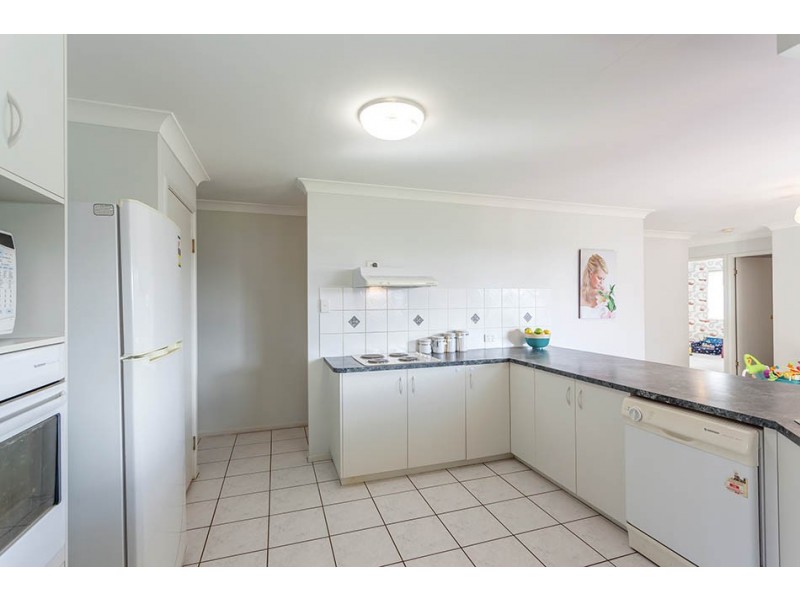 381 Spring Street, Kearneys Spring QLD 4350