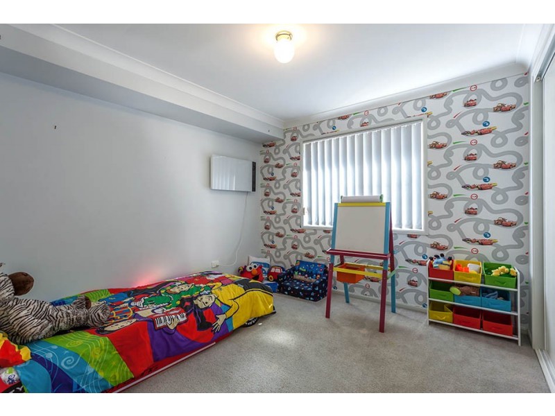 381 Spring Street, Kearneys Spring QLD 4350
