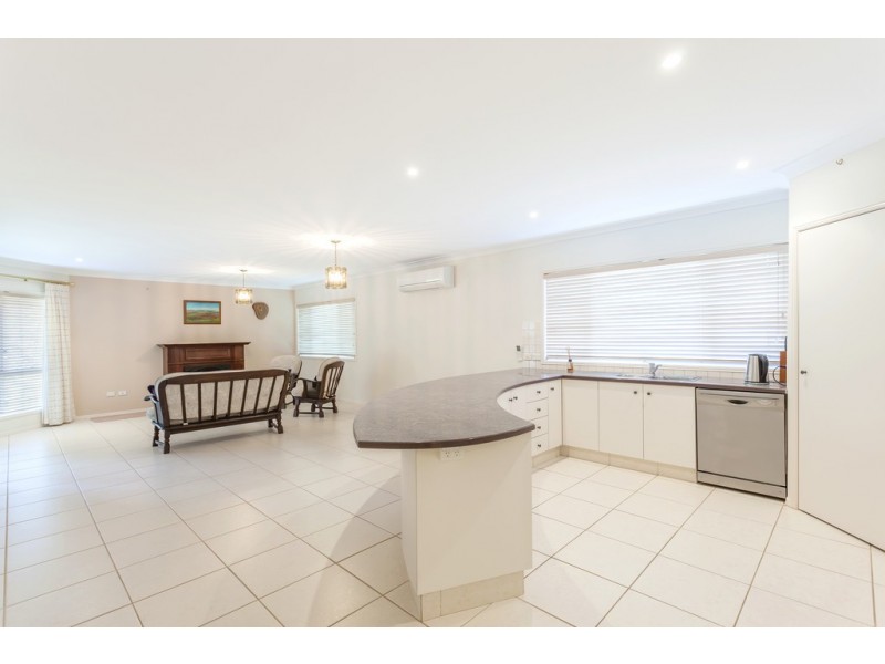 4 Mimosa Court, Rangeville QLD 4350