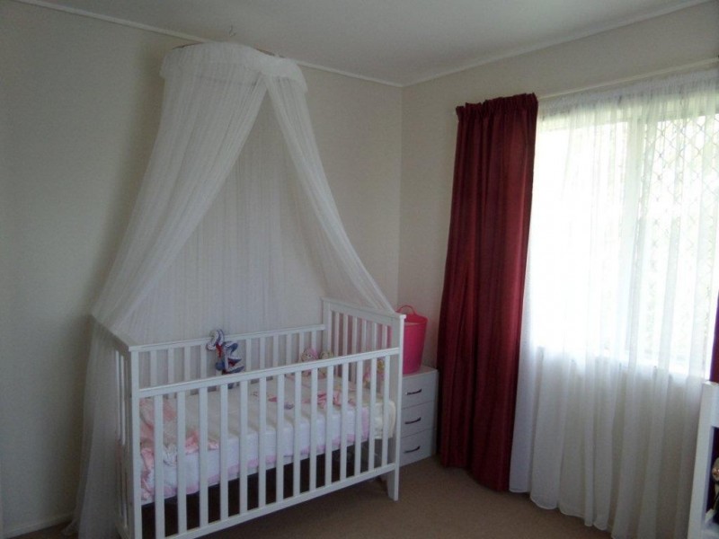 135 Drayton Road, Harristown QLD 4350