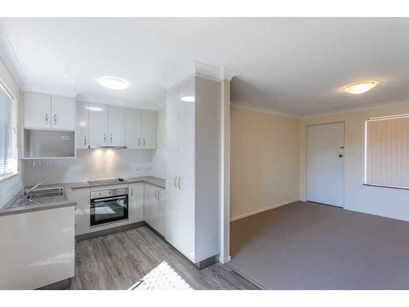 2/101 Alderley Street, Rangeville QLD 4350