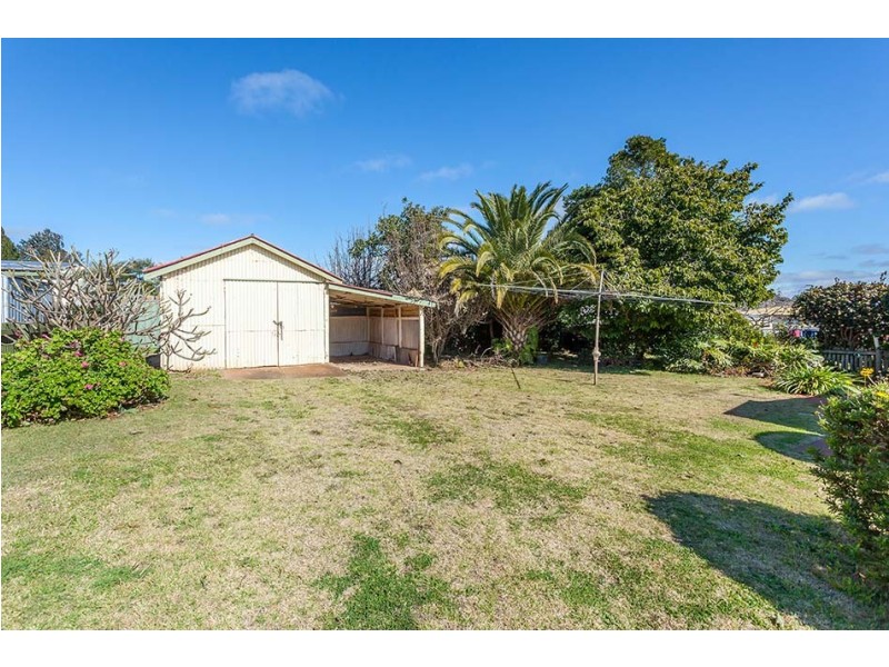 54 Crown Street, Rangeville QLD 4350