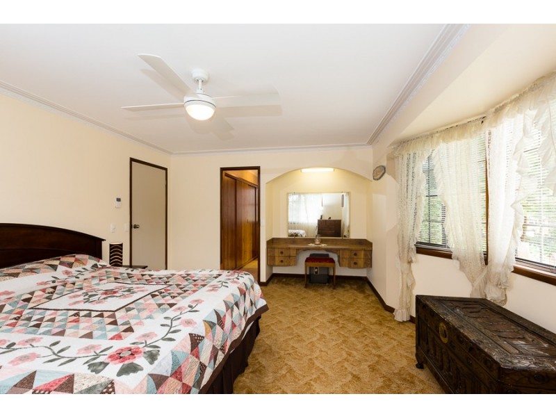 302 Greenwattle Street, Wilsonton Heights QLD 4350