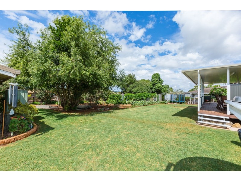 302 Greenwattle Street, Wilsonton Heights QLD 4350