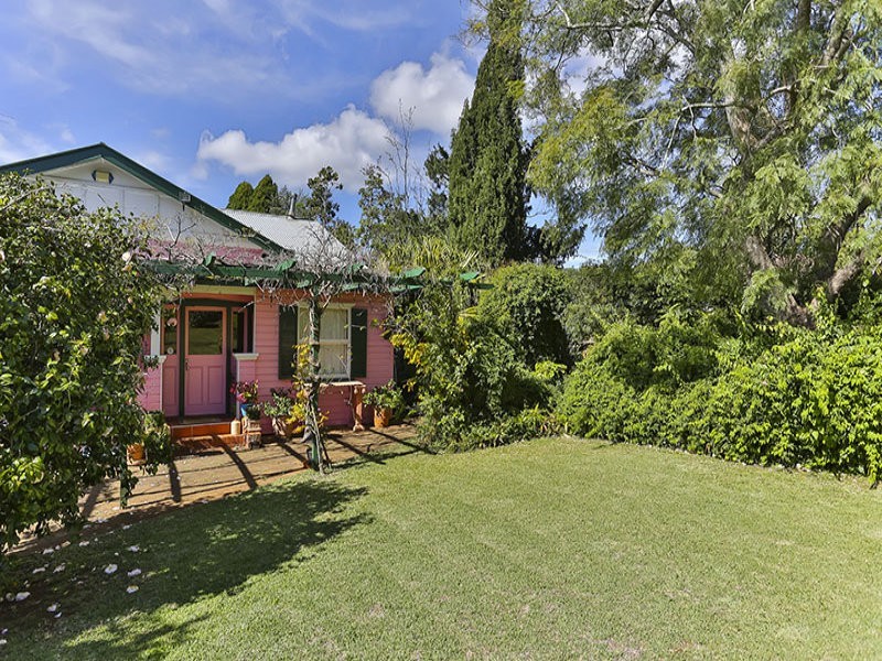 92 Tourist Road, Rangeville QLD 4350