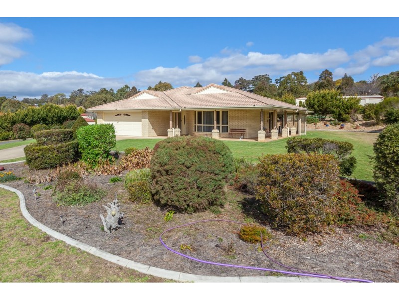 40 Cotswold Hills Drive, Cotswold Hills QLD 4350