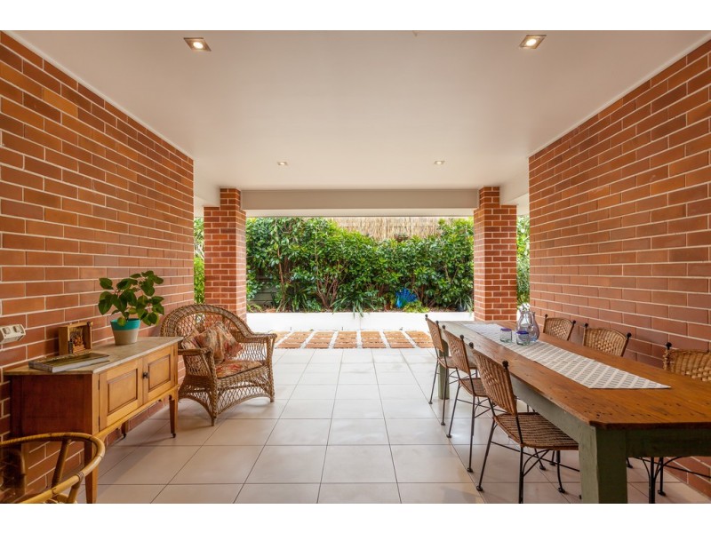 30 Nursery Drive, Middle Ridge QLD 4350