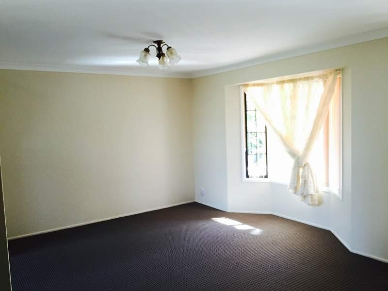 36 Hinkler Crescent, Wilsonton QLD 4350