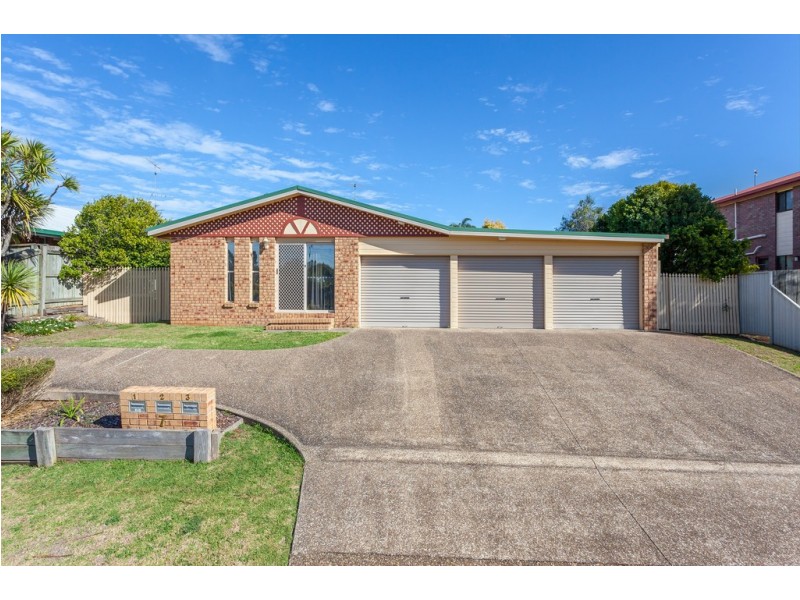7 Creedon Drive, Kearneys Spring QLD 4350