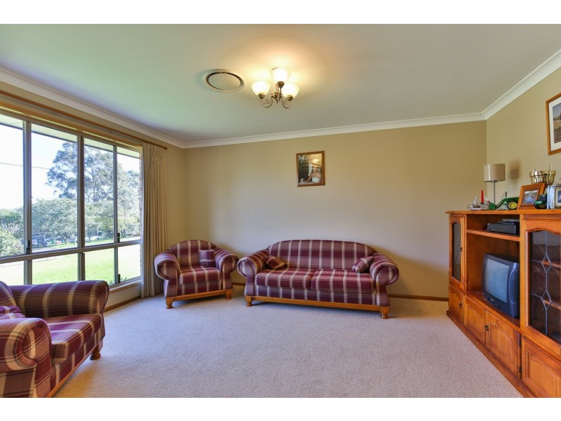 2A Academy Court, Glenvale QLD 4350