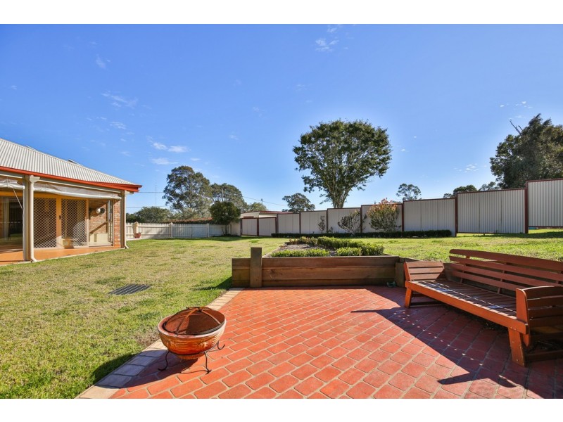 2A Academy Court, Glenvale QLD 4350