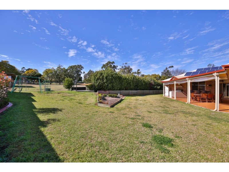 2A Academy Court, Glenvale QLD 4350