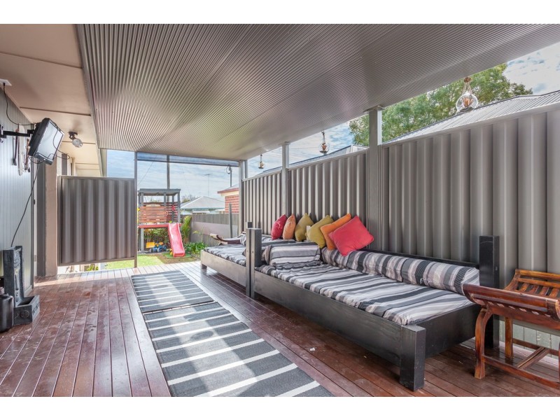 22 Phillip Street, East Toowoomba QLD 4350