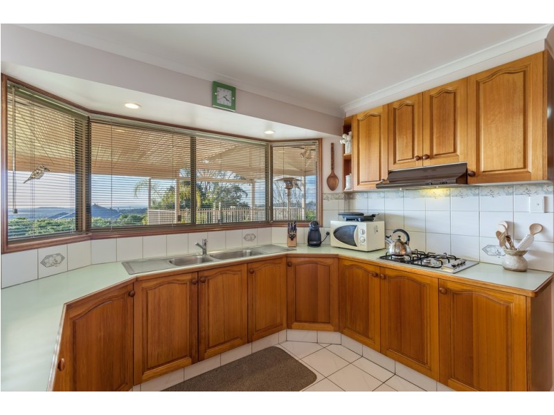 4 Selkirk Court, Highfields QLD 4352