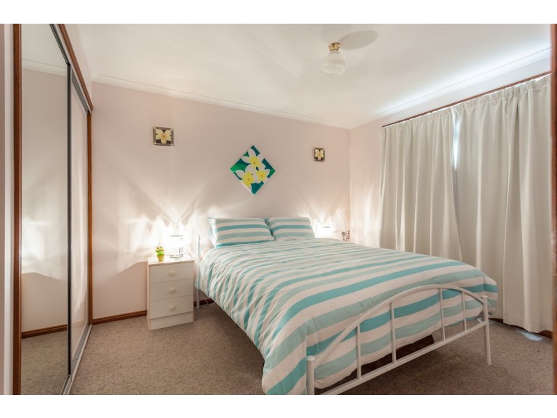 4 Selkirk Court, Highfields QLD 4352