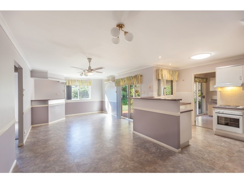 97 Hursley Road, Glenvale QLD 4350