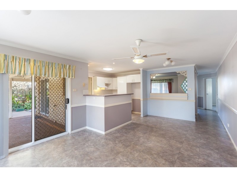 97 Hursley Road, Glenvale QLD 4350