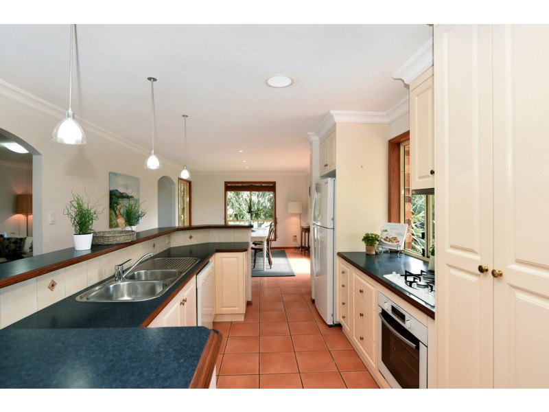 12 Andrews Court, Hodgson Vale QLD 4352
