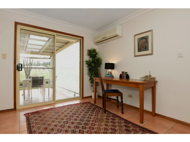 12 Andrews Court, Hodgson Vale QLD 4352