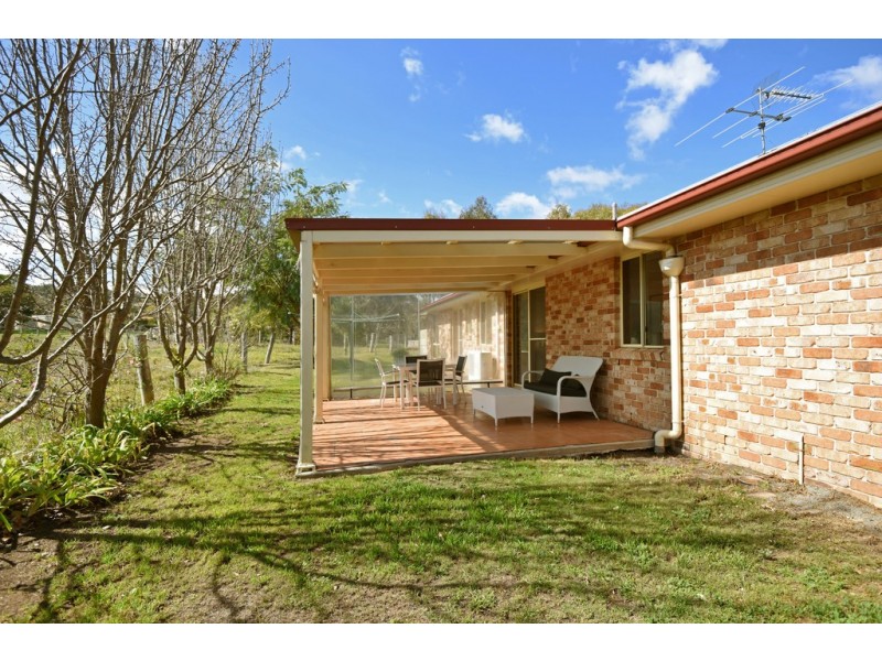 12 Andrews Court, Hodgson Vale QLD 4352