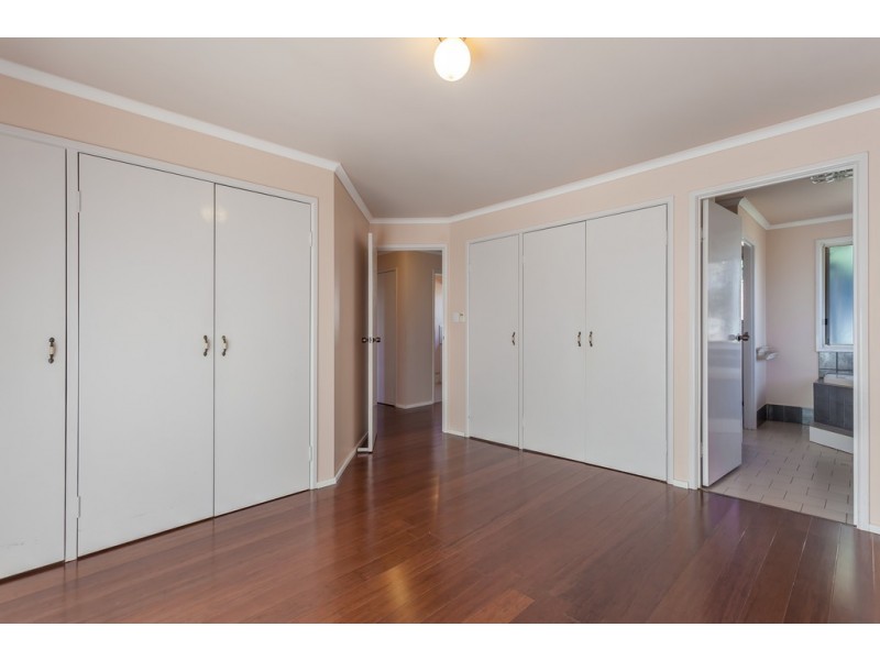 19 Lorraine Crescent, Centenary Heights QLD 4350