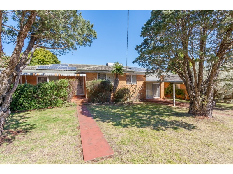 8 Acacia Street, Rangeville QLD 4350