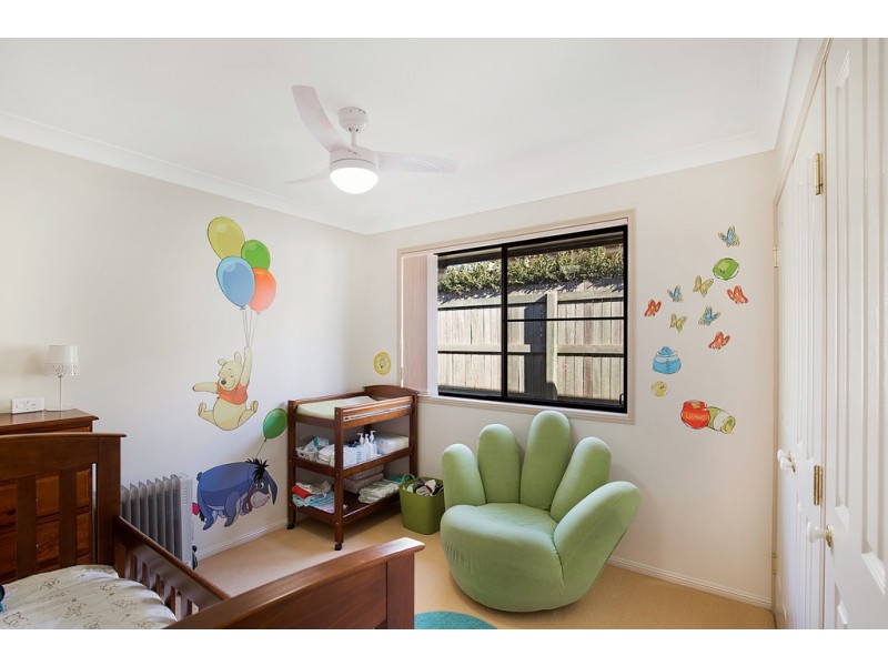 10 Scullin Street, Middle Ridge QLD 4350