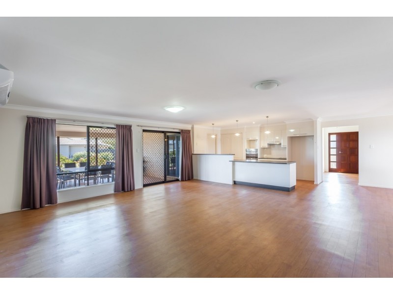 11 Laura Court, Glenvale QLD 4350