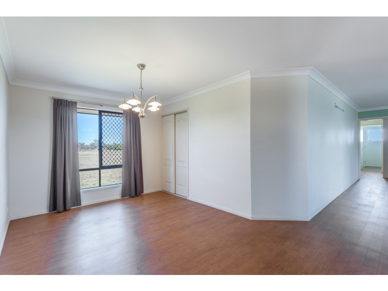 11 Laura Court, Glenvale QLD 4350