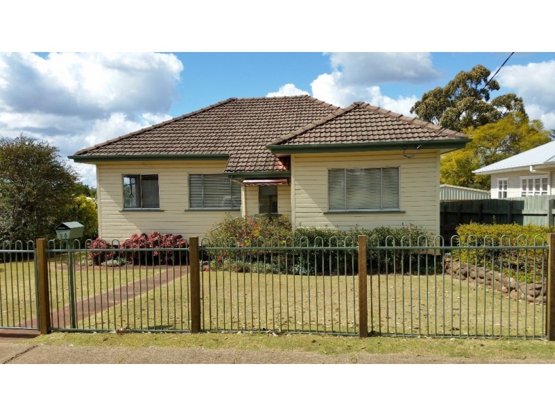 54 Ramsay Street, Centenary Heights QLD 4350