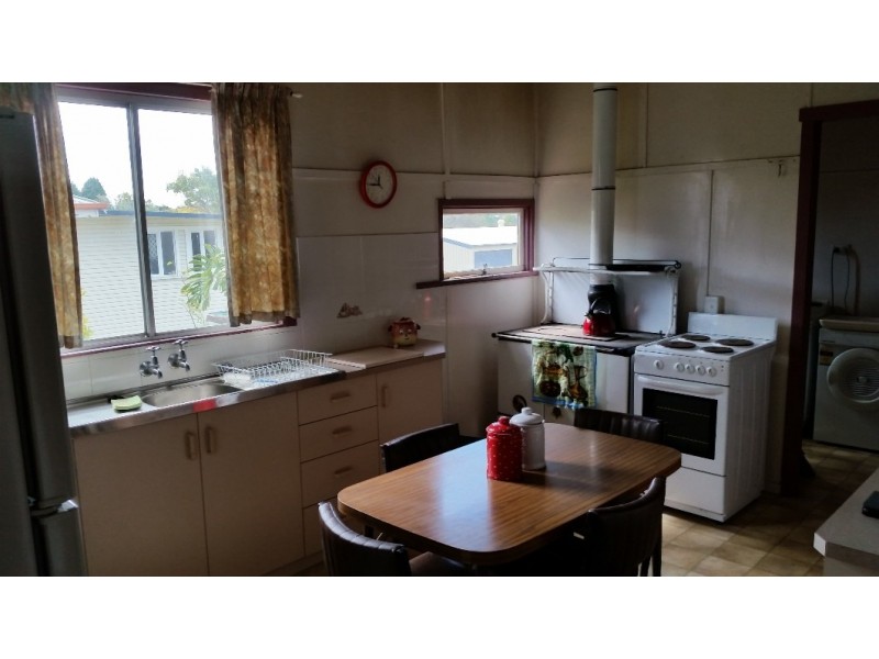 54 Ramsay Street, Centenary Heights QLD 4350