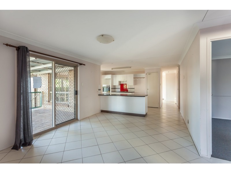 10 Moore Crescent, Wilsonton QLD 4350