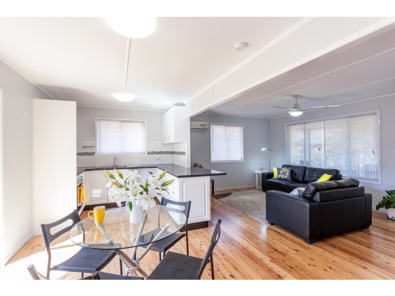 11 Doherty Street, Rockville QLD 4350