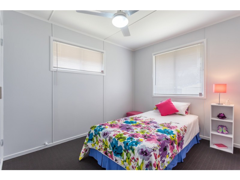 11 Doherty Street, Rockville QLD 4350