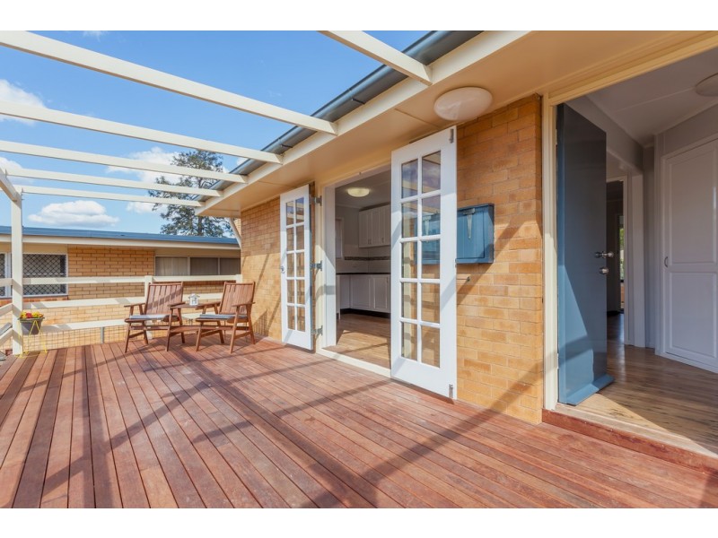 11 Doherty Street, Rockville QLD 4350