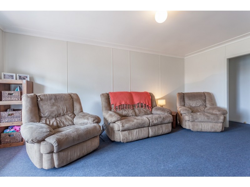 37 Boyd Street, Wilsonton QLD 4350