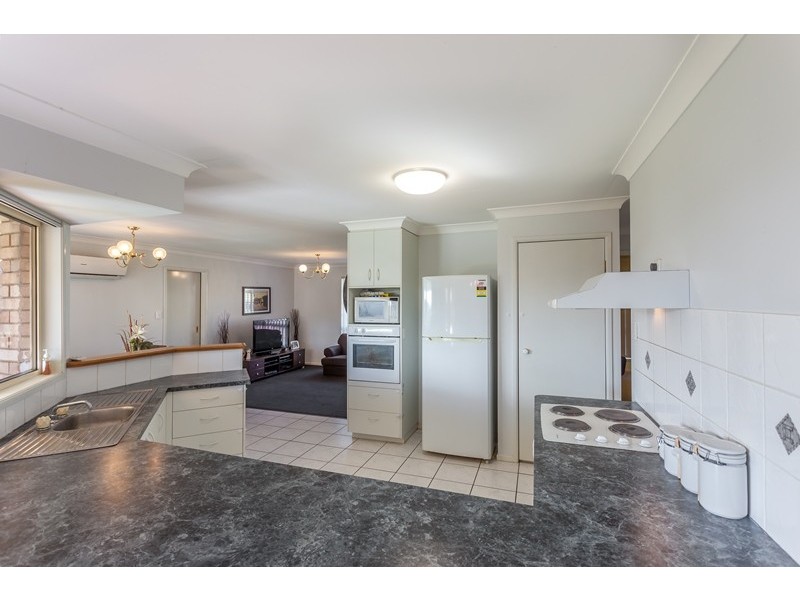 381 Spring Street, Kearneys Spring QLD 4350