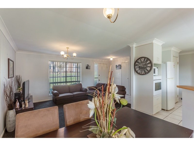 381 Spring Street, Kearneys Spring QLD 4350