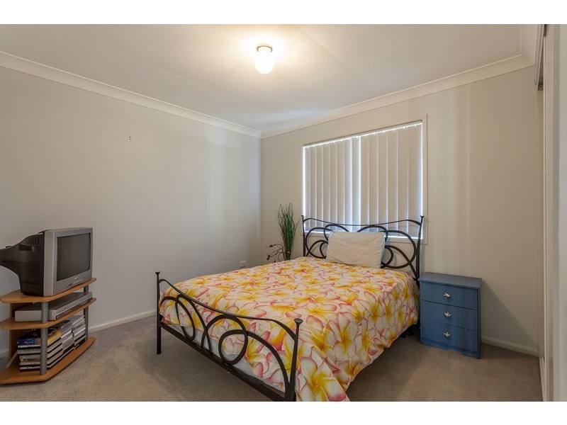 381 Spring Street, Kearneys Spring QLD 4350