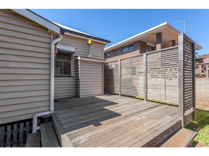 95 Ramsay Street, Centenary Heights QLD 4350