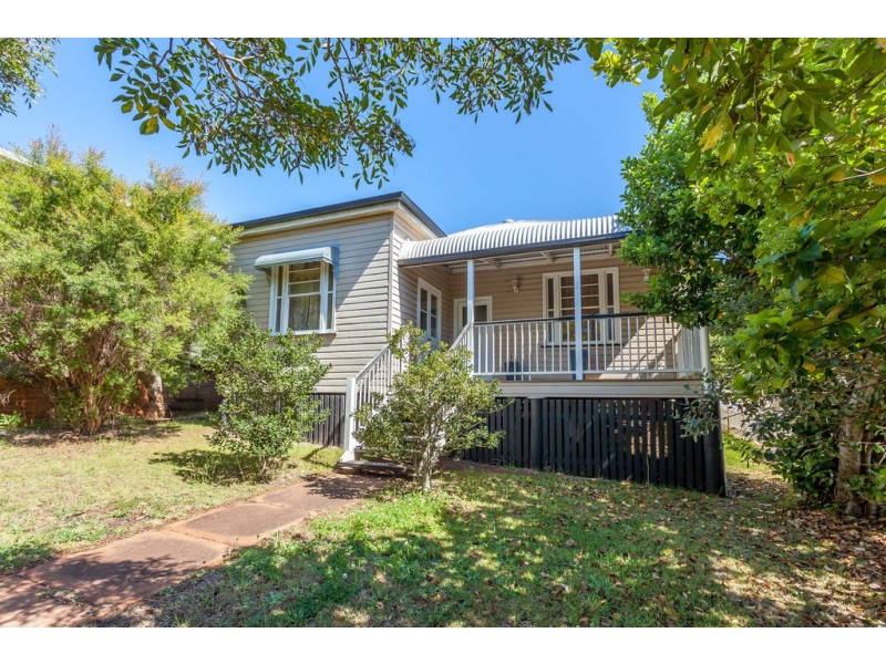 95 Ramsay Street, Centenary Heights QLD 4350