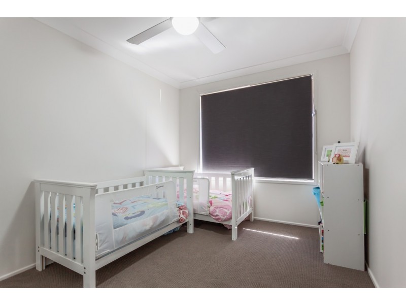 41 Cabarita Crescent, Glenvale QLD 4350