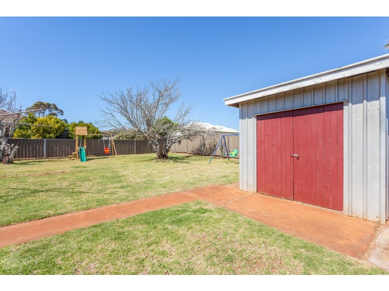 41 Cabarita Crescent, Glenvale QLD 4350
