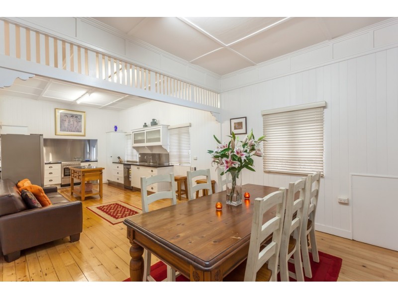 163 Long Street, South Toowoomba QLD 4350