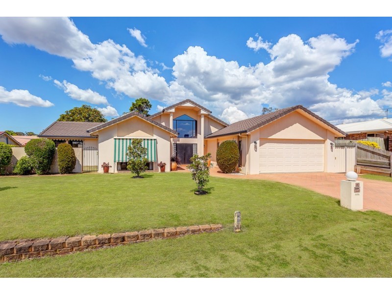 6 Llanwynne Court, Middle Ridge QLD 4350