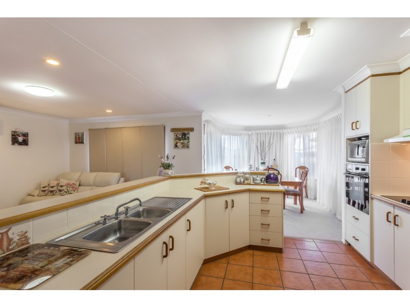 23 Osborne Court, Kearneys Spring QLD 4350