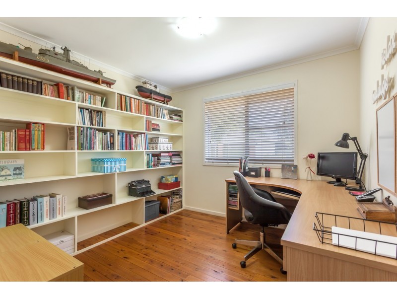 19 Jean Street, Harristown QLD 4350