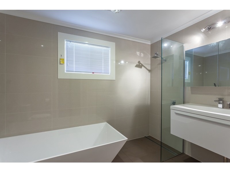 28 Crotty Street, Centenary Heights QLD 4350